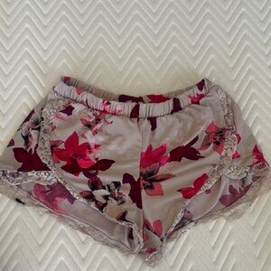 Floral Lace Trim Shorts